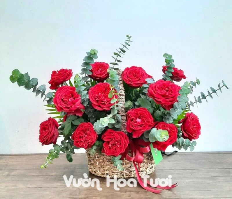 Giỏ Hoa Sinh Nhật Hồng Ohara Đỏ 10 685f5c07ab7e5e20076f scaled 1
