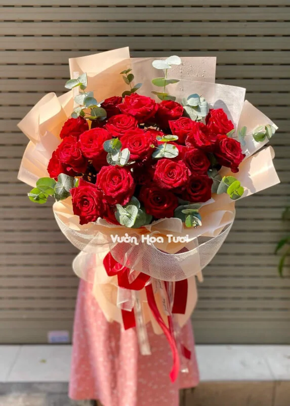 Bo Hoa Hong Ecuador Ngay Nang