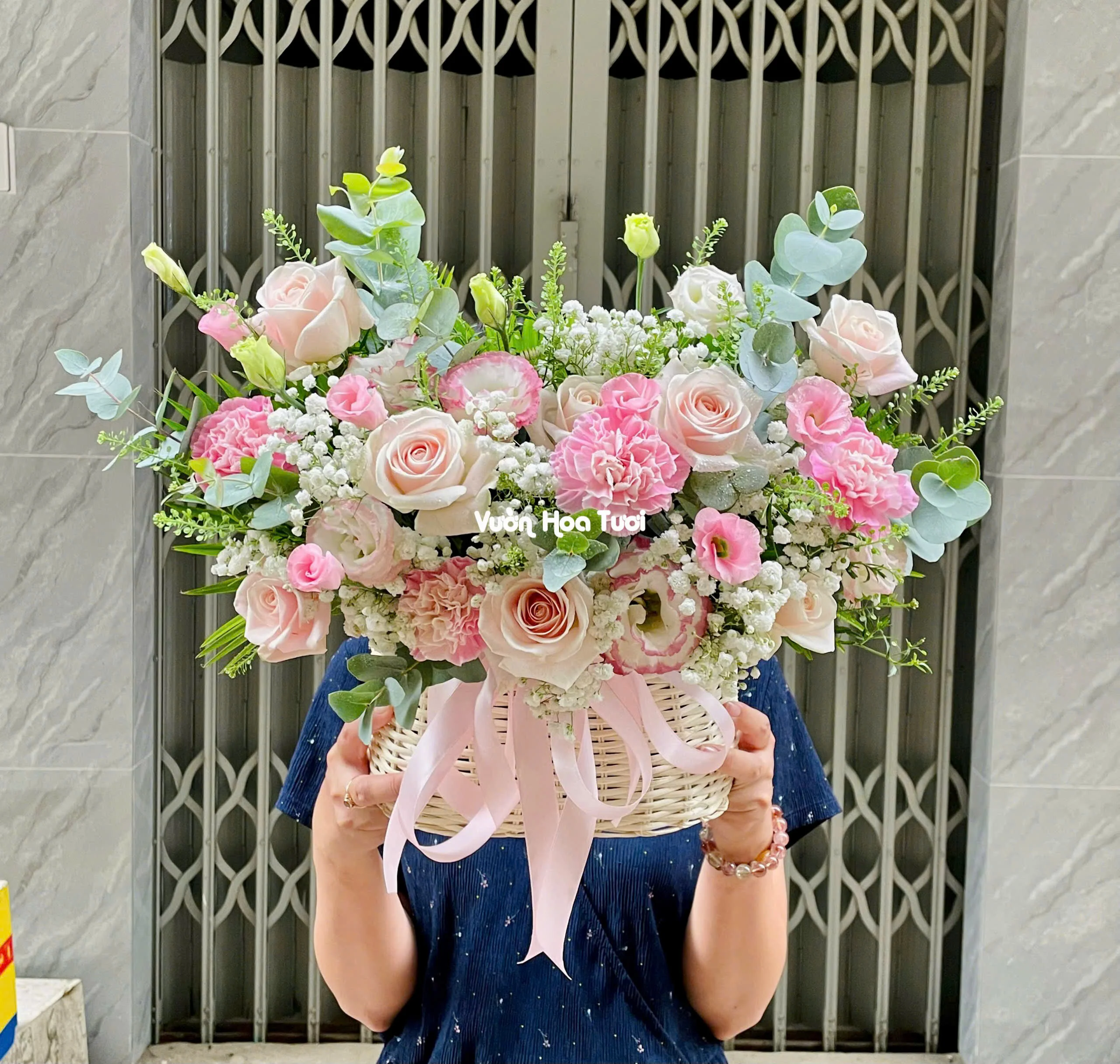 Giỏ Hoa Chúc Mừng Sweety Rosa 3 Gio Hoa Chuc Mung Sweety Rosa jpg
