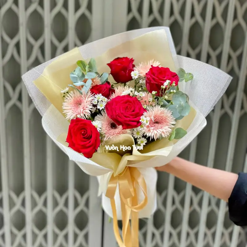 Bó hoa chúc mừng hồng đỏ đẹp sinh nhật 14 bo hoa chuc mung hong do dep 1