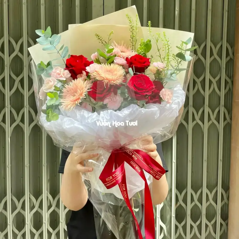 Bó hoa hồng đỏ hẹn hò bạn gái 19 bo hoa hong do hen ho ban gai 1