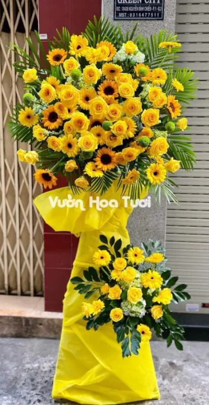 Kệ Hoa Khai Trương Hồng Vàng 02 <br> Vạn Sự May Mắn 14 z3044598110665 24cff8702cbf3eb152be90aa91f927ec scaled 1