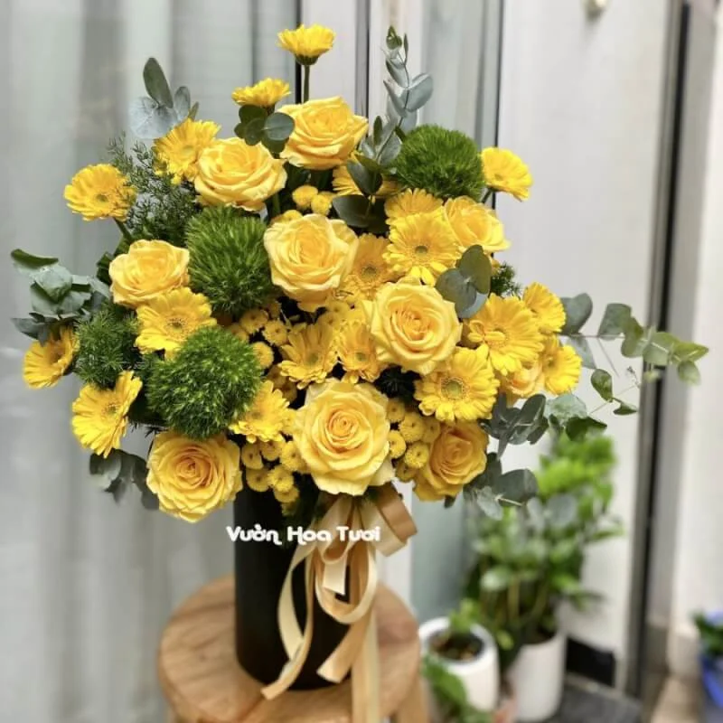 Hộp Hoa Đồng Tiền Hồng Vàng 01 <br> Khai Trương May Mắn 4 z3299978015270 962010f4aefe5ff8680ea3e2e570b795 scaled 1