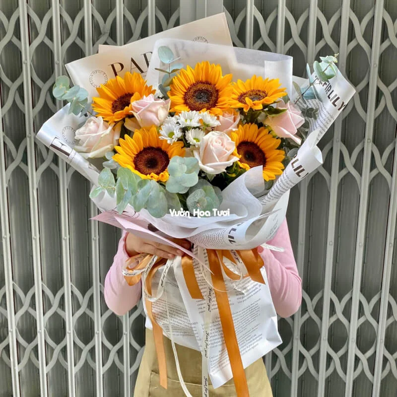 Bó Hoa Hướng Dương Sinh Nhật Hiện Đại 14 z4320721048829 5352d9189104f896118896158407f159