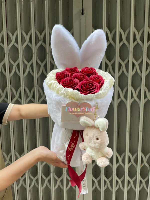 Bó Hoa Hồng Sáp Kèm Gấu Nhớ Yêu 1 z5148729662127 3466d4b7a653a6408524fb6fdf2a4c58