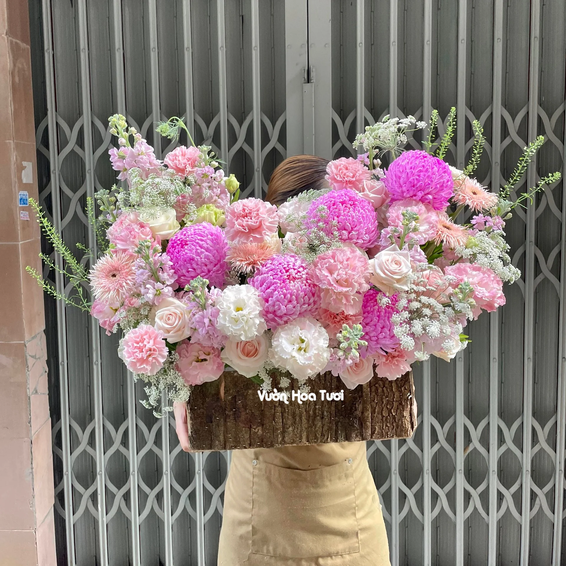 Lẵng Hoa Sinh Nhật Pastel Celestial 10 z5239744433678 3eea73f29da975048d6334542c87b268 jpg
